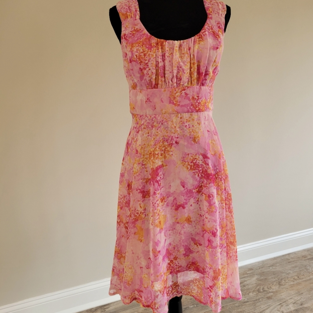 Dressbarn Fit & Flare Sleeveless Dress Pink Orange Tropical Print